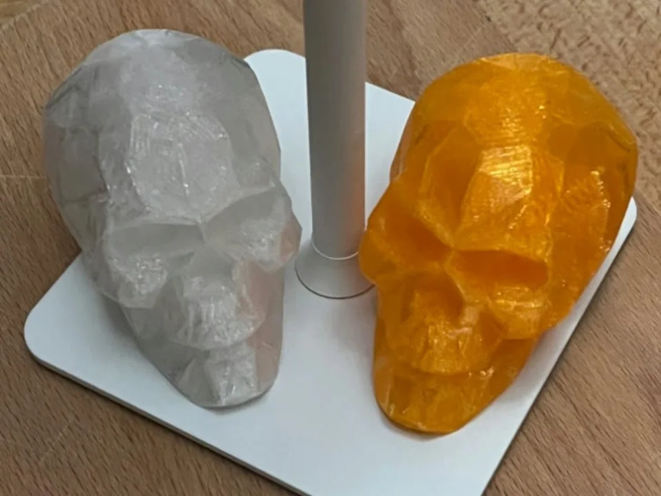 Shining Polygon Skull